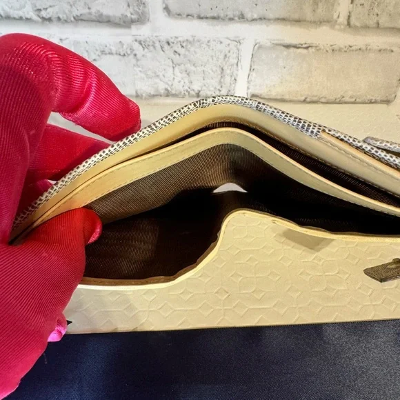 Salvatore Ferragamo Repitle Print wallet with box - Picture 12 of 13